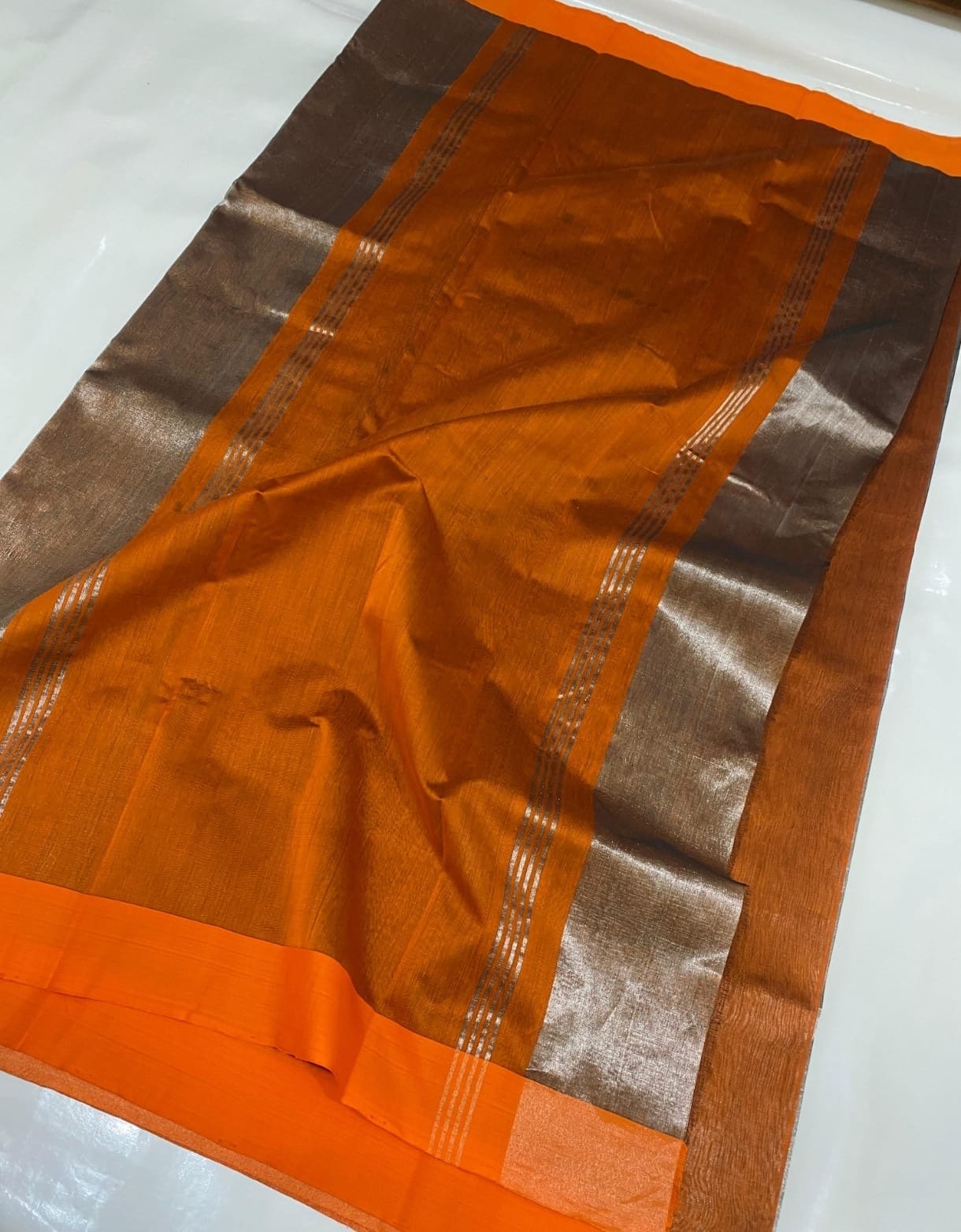 Pure Handwoven Chanderi Silk Tissue Saree with Silver & Golden Zari | Contrast Silk Pallu - Image 2