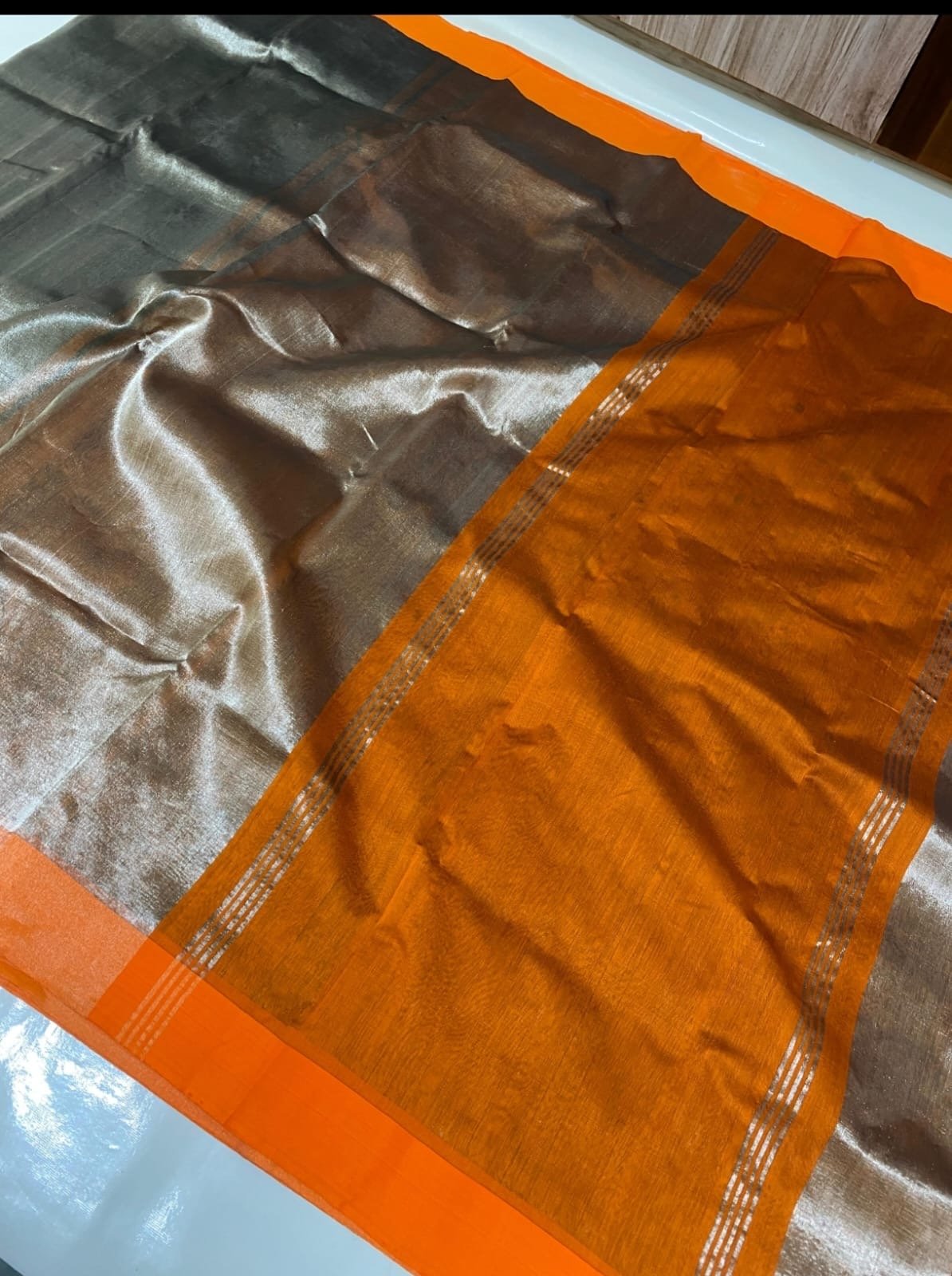 Pure Handwoven Chanderi Silk Tissue Saree with Silver & Golden Zari | Contrast Silk Pallu - Image 3